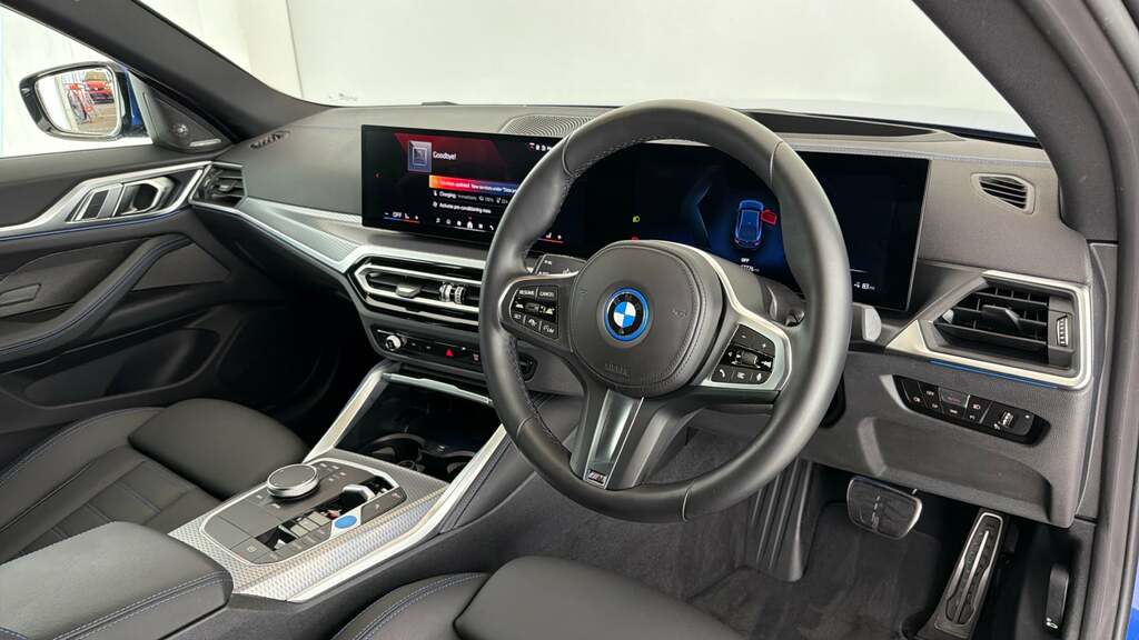 BMW i4 40 83.9Kwh M Sport Gran Coupe Ed ME23FKB Blue #6