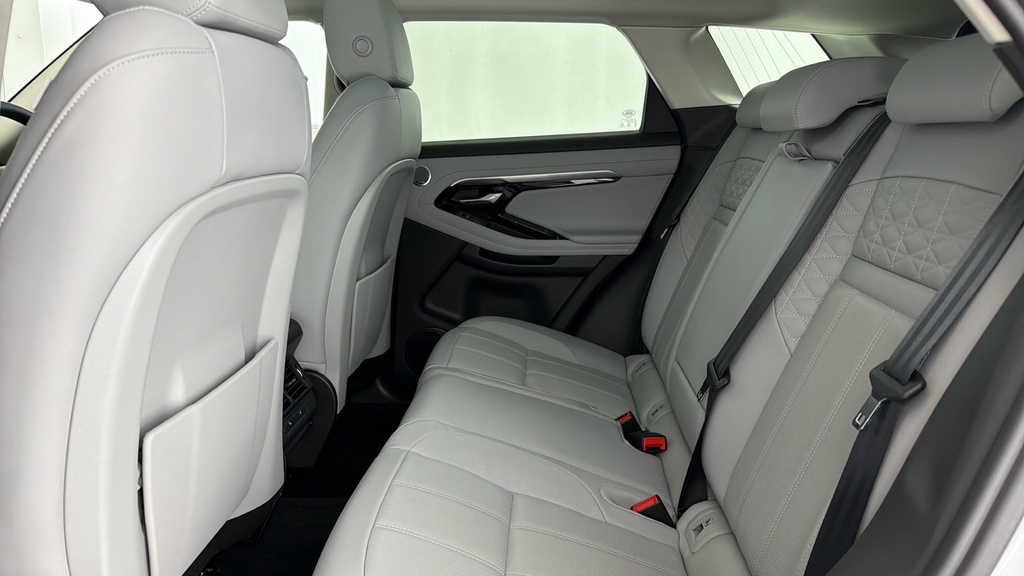 Land Rover Range Rover Evoque 2.0 P250 Mhev Suv 4W White #4