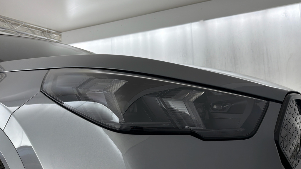 BMW iX2 230Kw Xdrive30 M Sport 65Kwh Black #23