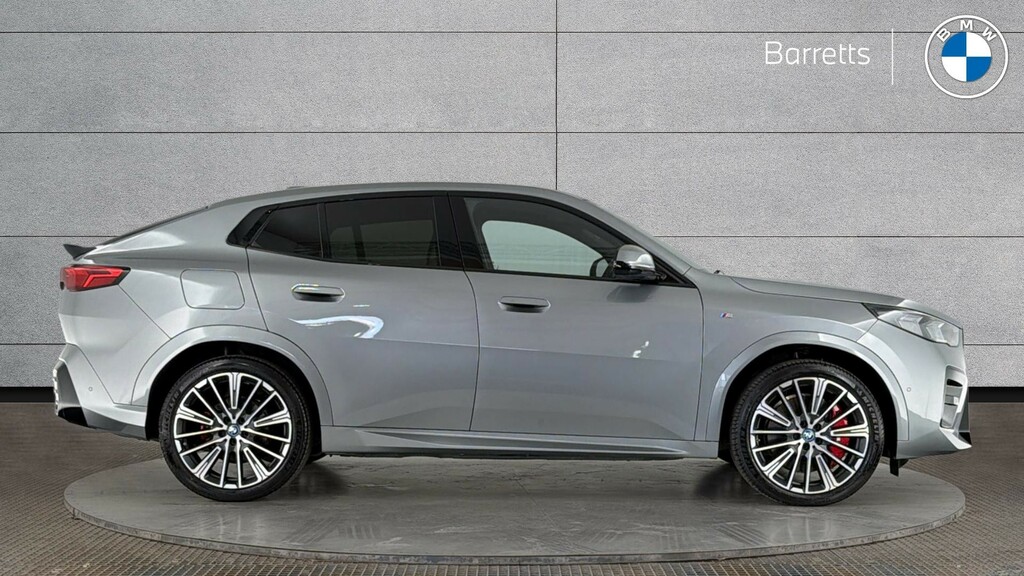 BMW iX2 20 66.5Kwh M Sport Suv Edrive 1 Grey #3