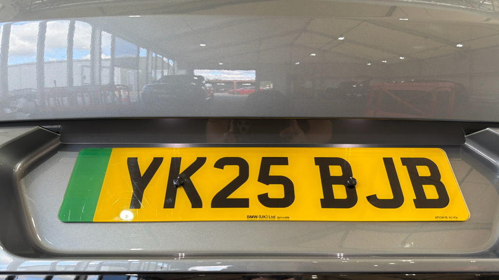 BMW iX2 230Kw Xdrive30 M Sport 65Kwh Black #49