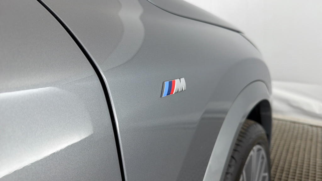 BMW iX2 230Kw Xdrive30 M Sport 65Kwh Black #26