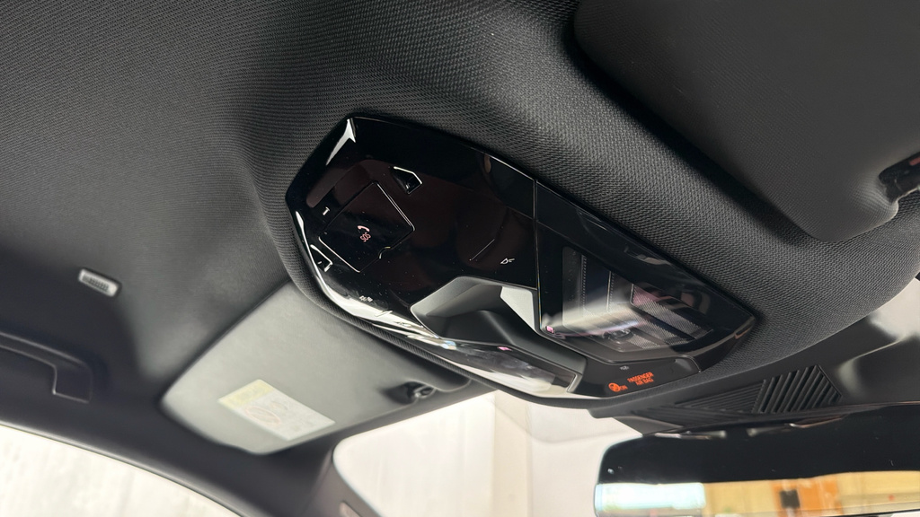 BMW i5 40 83.9Kwh M Sport Saloon Edrive Black #33