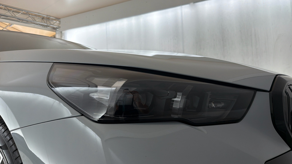 BMW i5 40 83.9Kwh M Sport Saloon Edrive Black #23