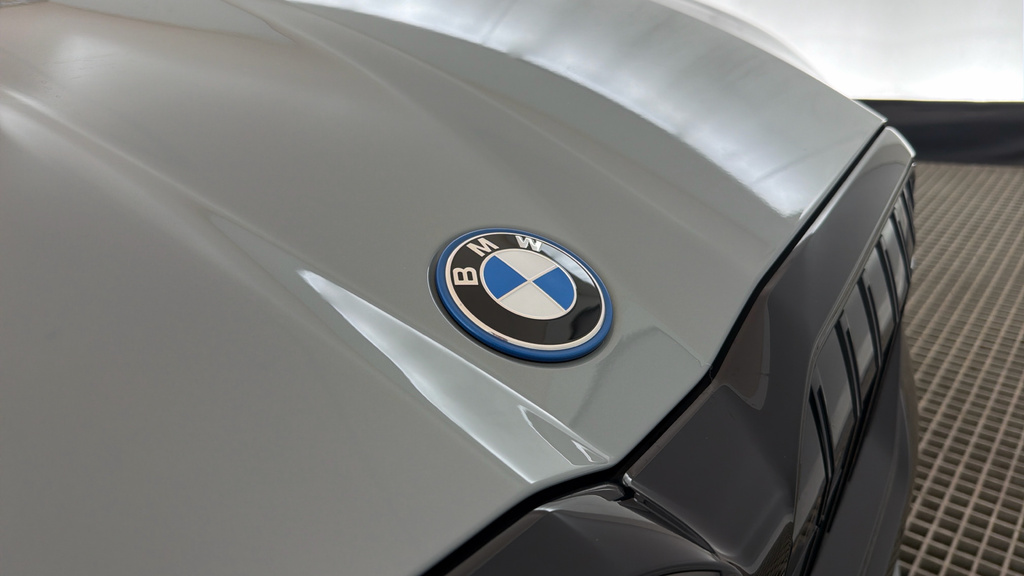BMW i5 40 83.9Kwh M Sport Saloon Edrive Black #24