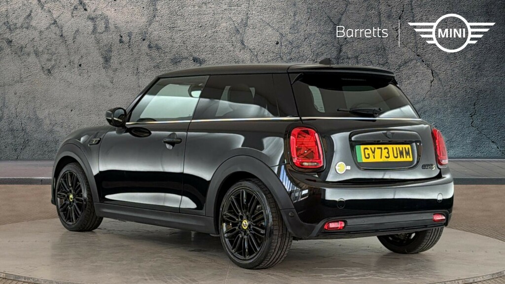 Mini Hatch Cooper Se 32.6Kwh Level 3 Hatchback A GY73UWM Black #2