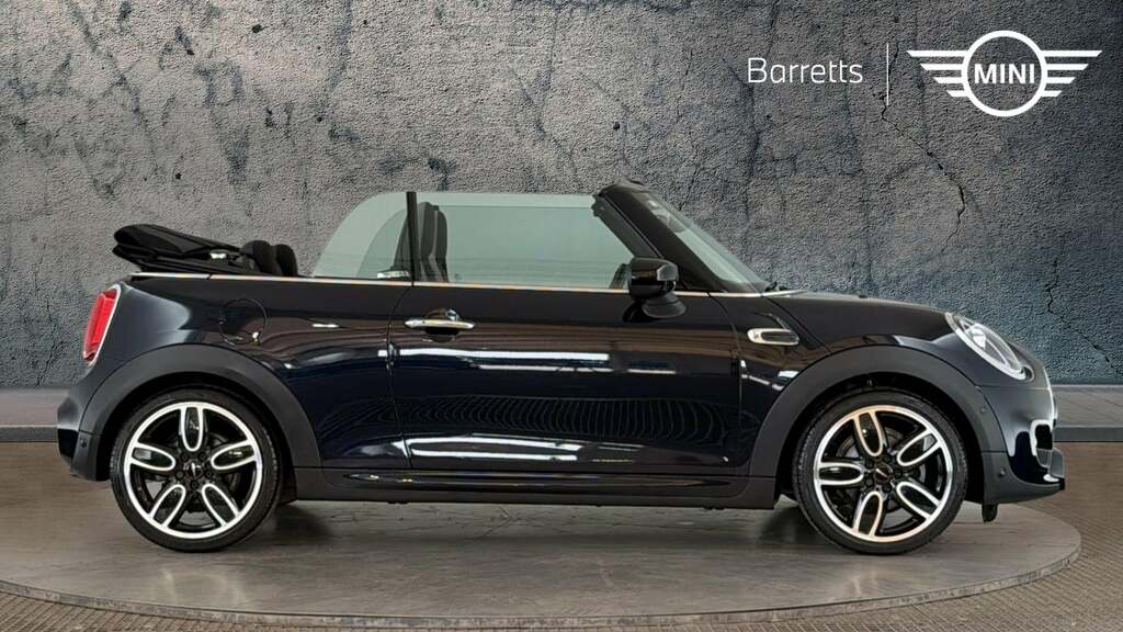 Mini Convertible 1.5 Cooper Sport Convertible Steptronic Black #3