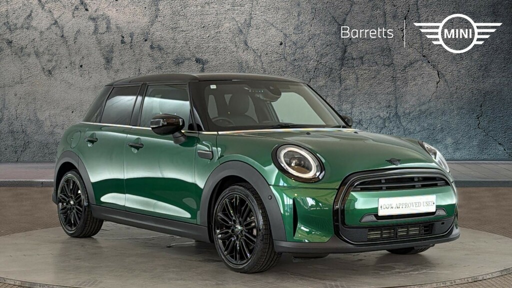 Mini Hatch 1.5 Cooper Exclusive Hatchback Steptron Green