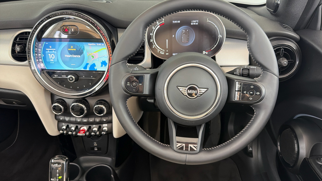 Mini Convertible 1.5 Cooper Exclusive Convertible Steptr Black #5
