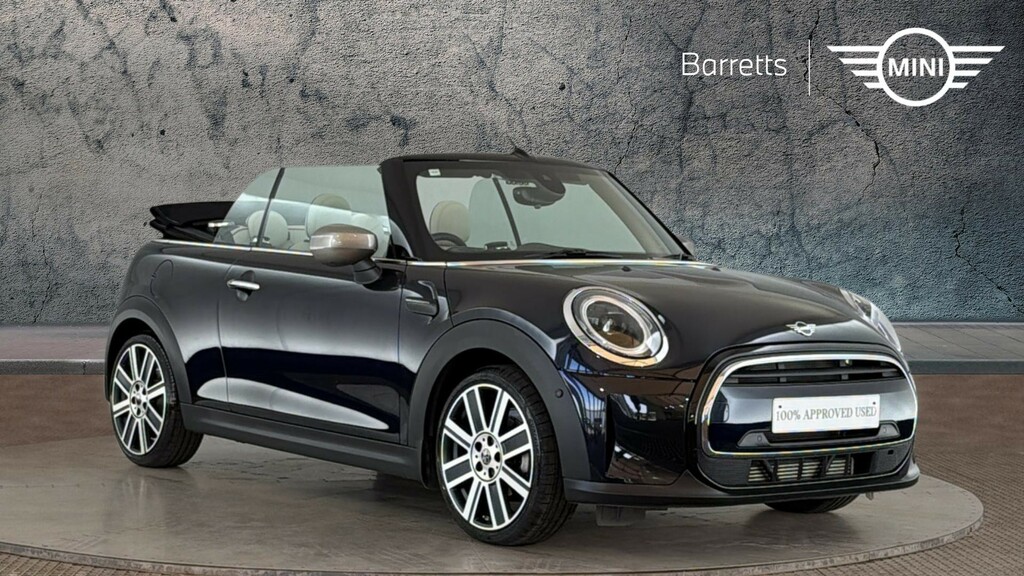 Mini Convertible 1.5 Cooper Exclusive Convertible Steptr Black