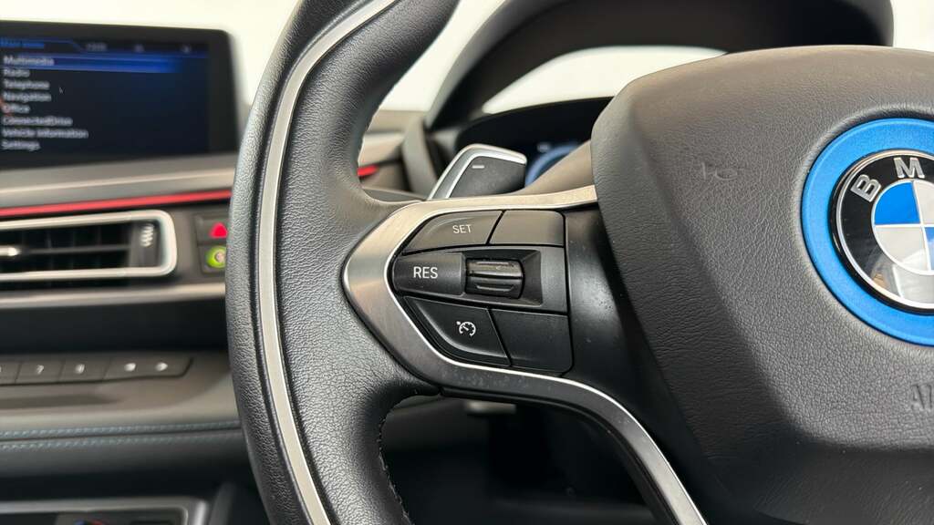 BMW i8 2dr Auto Blue #17