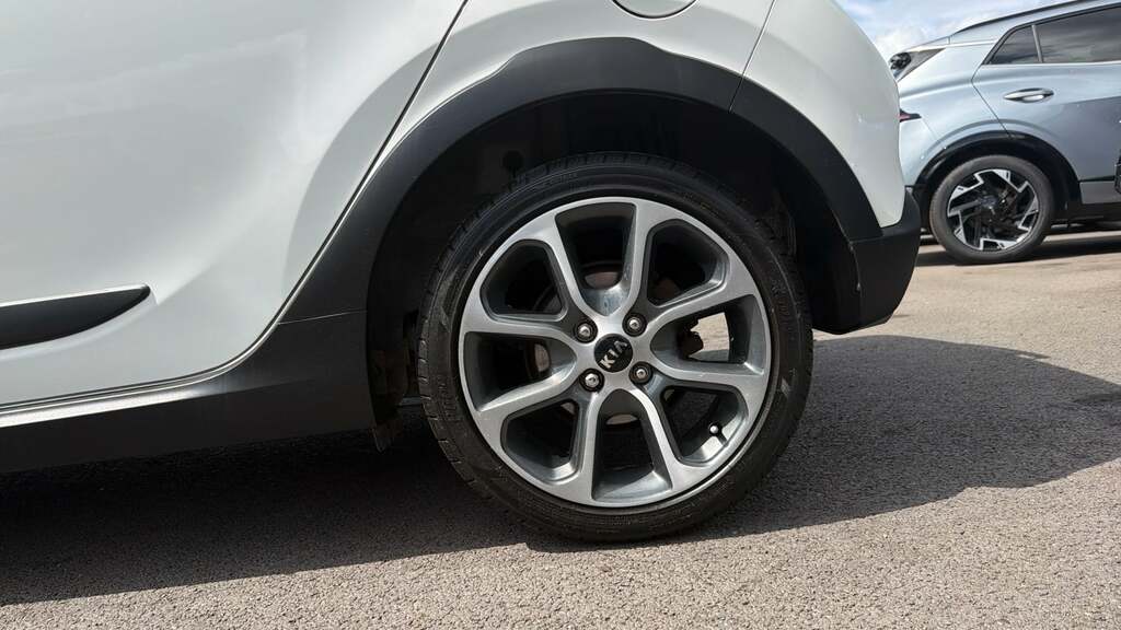 Kia Picanto Hatchback 2 2021 Red #15