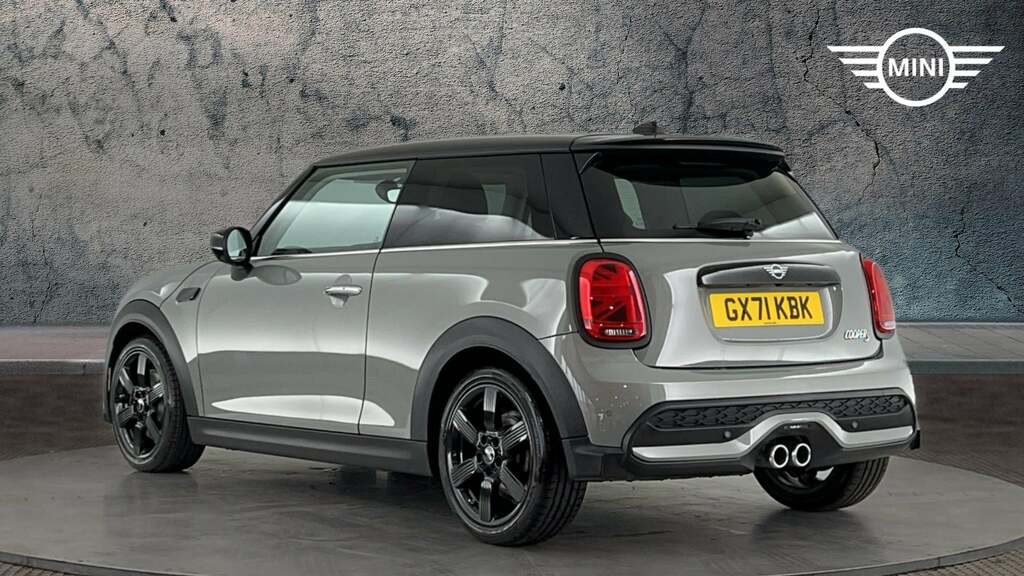 Mini Hatch 1.5 Cooper Exclusive Grey #2