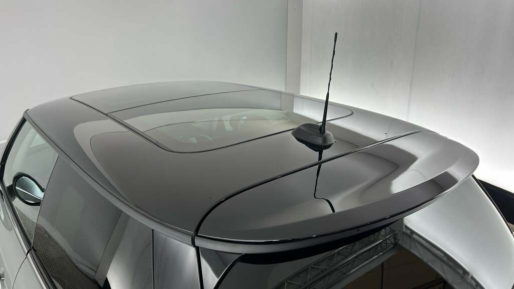 Mini Hatch 1.5 Cooper Exclusive Grey #21