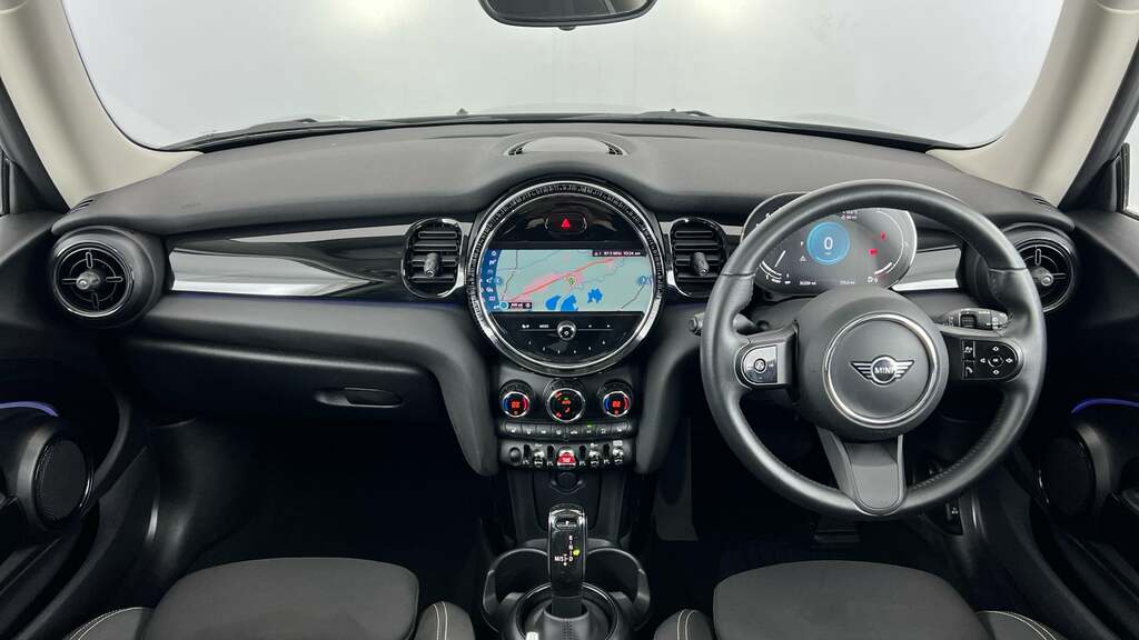 Mini Hatch 1.5 Cooper Exclusive Grey #4