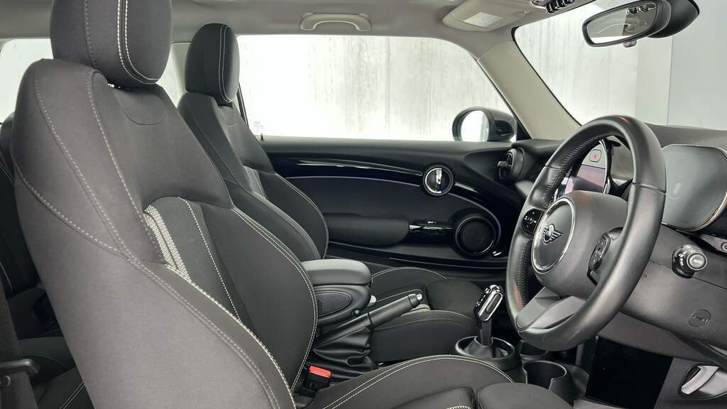 Mini Hatch 1.5 Cooper Exclusive Grey #11