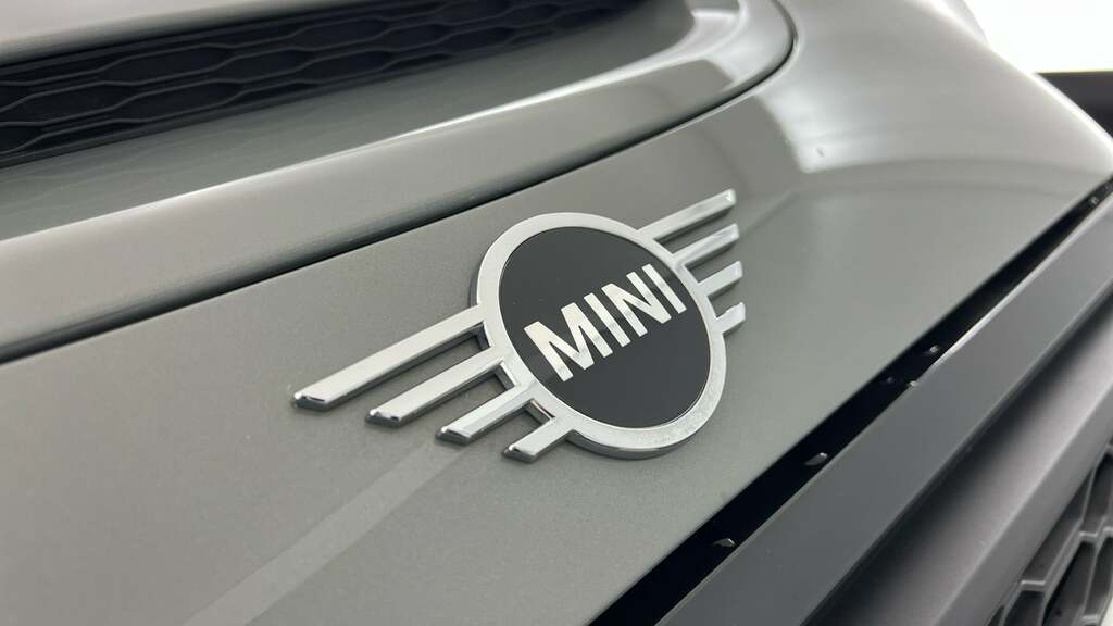 Mini Hatch 1.5 Cooper Exclusive Grey #24