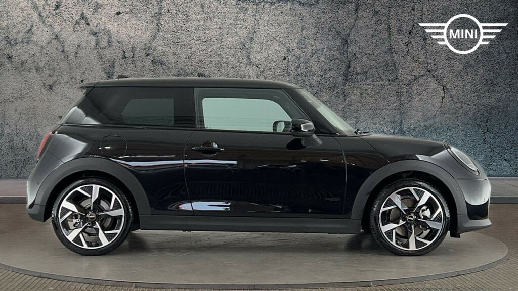 Mini Hatch 1.5C Exclusive Hatchback Steptronic Eur Black #3