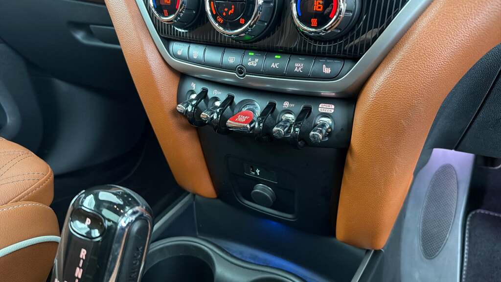 Mini Countryman 1.5 Cooper Classic  #31
