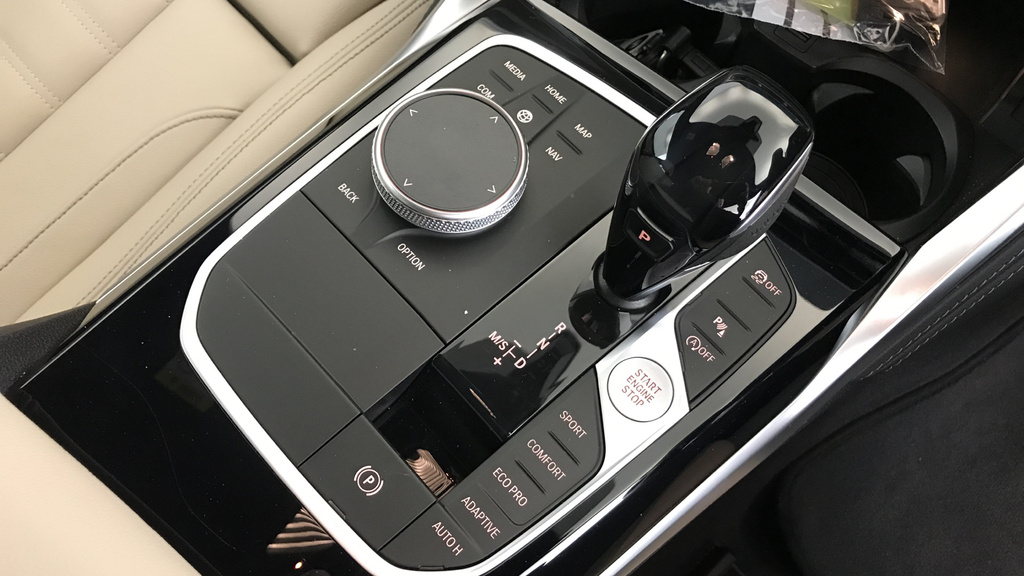 BMW 4 Series Gran Coupe Hatchback White #10