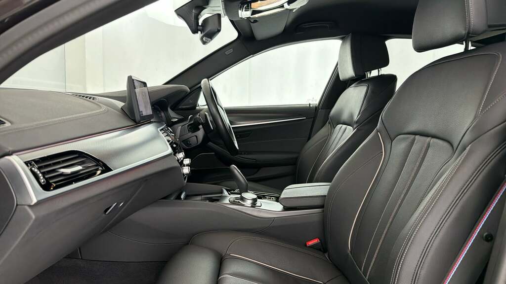 BMW 5 Series Grey Grey #38