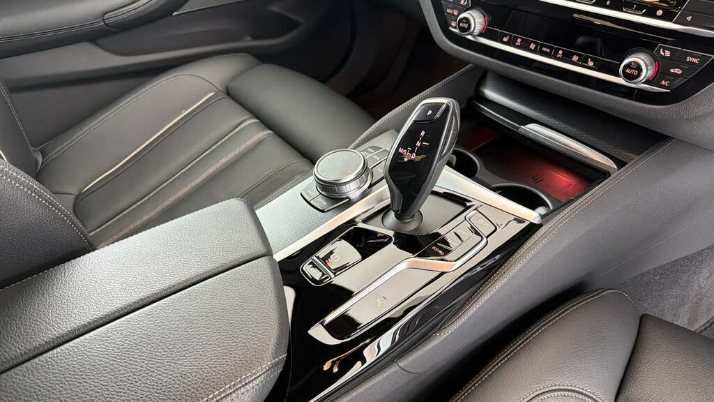 BMW 5 Series Grey Grey #10