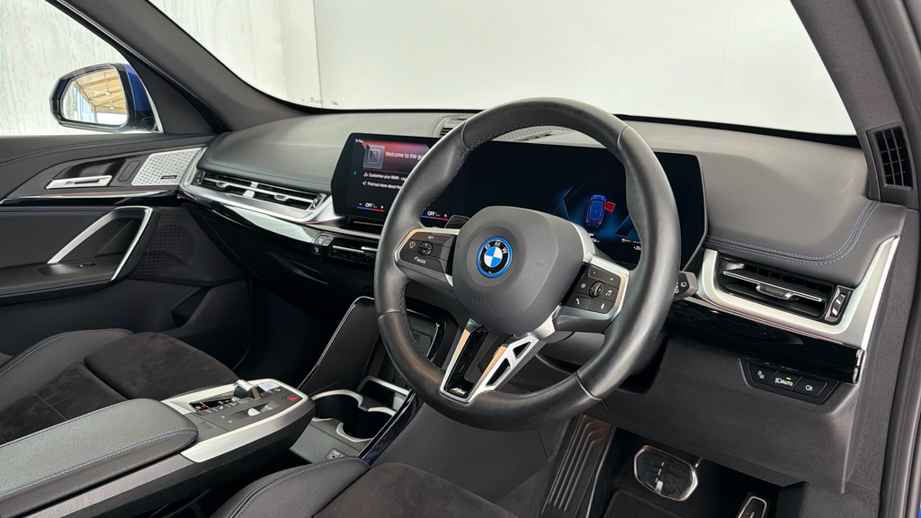 BMW iX1 30 66.5Kwh M Sport Suv Xdrive 1 NL23YMY Blue #6