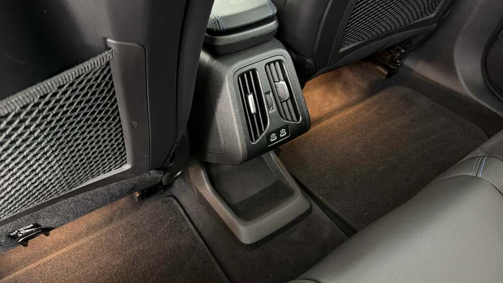 BMW iX1 Suv Black #29