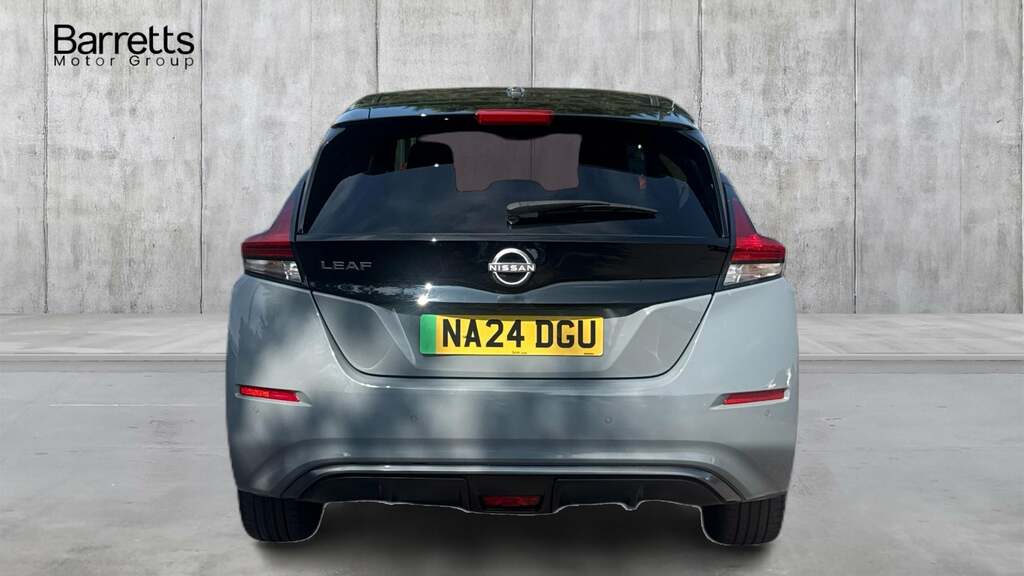 Nissan Leaf 39Kwh Tekna Hatchback Grey #4
