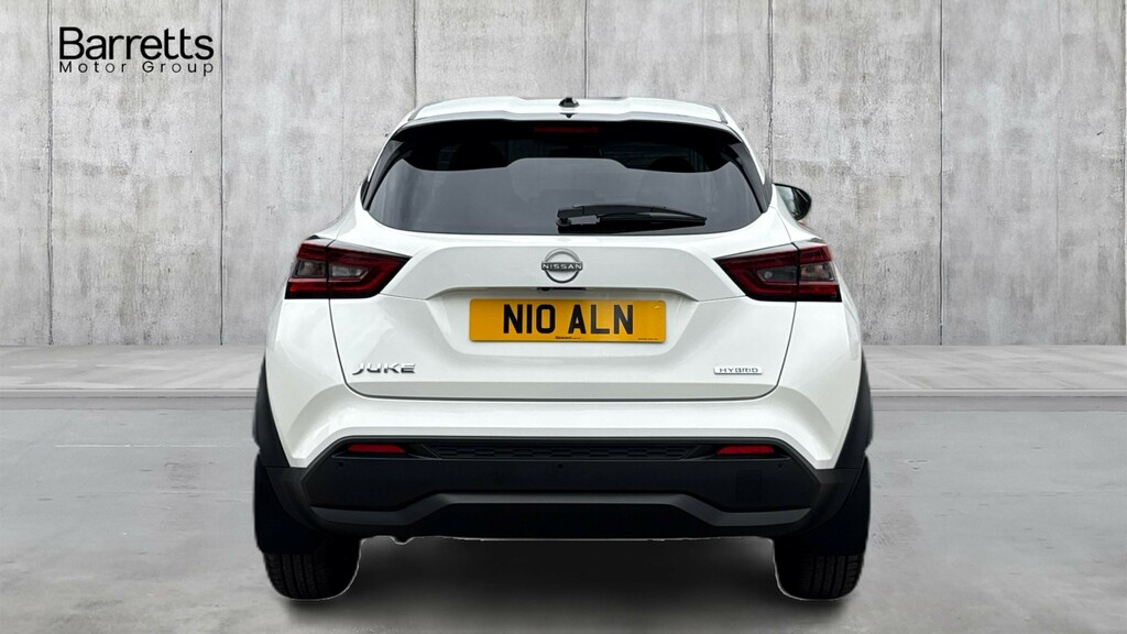 Nissan Juke 1.6 N-connecta Hybrid FV25HBZ White #4