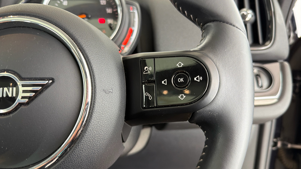 Mini Countryman Suv Black #18