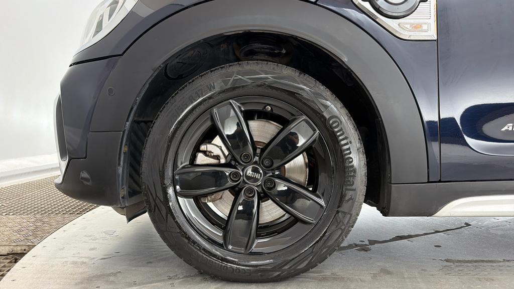 Mini Countryman Suv Black #26