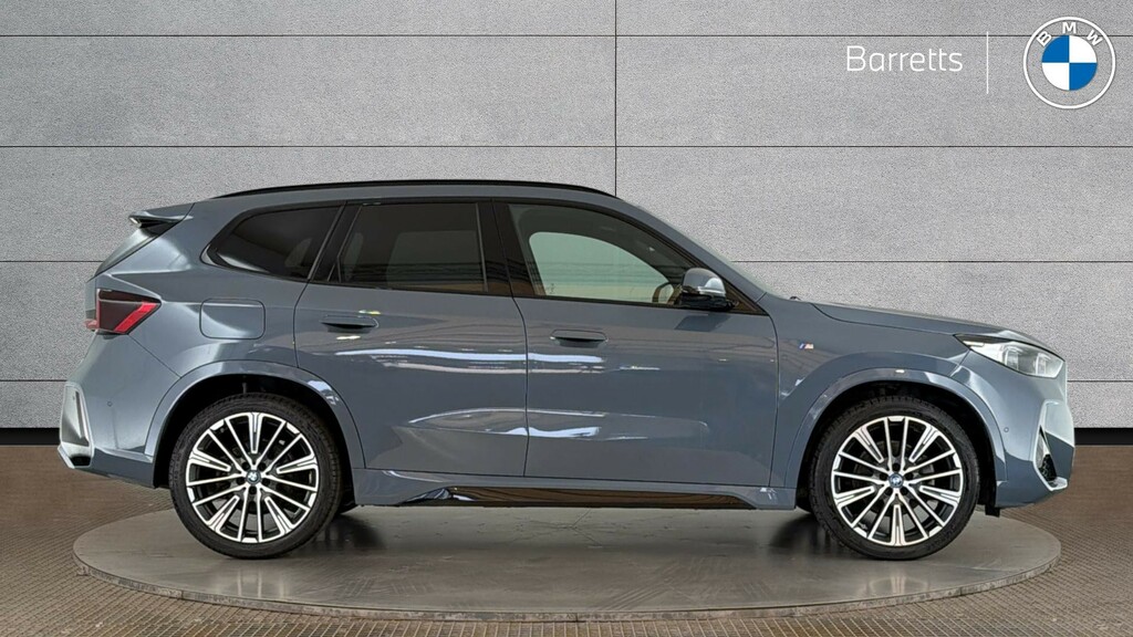 BMW iX1 20 66.5Kwh M Sport Suv Edrive 1 Grey #3