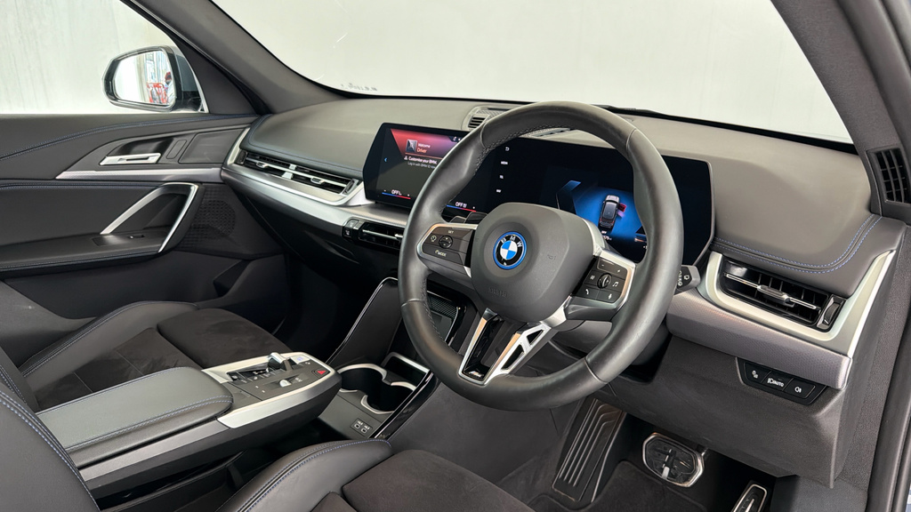 BMW iX1 20 66.5Kwh M Sport Suv Edrive 1 Grey #6