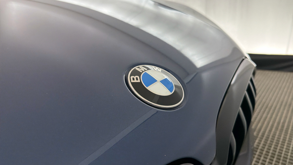 BMW X6 X6 M50i Grey #39