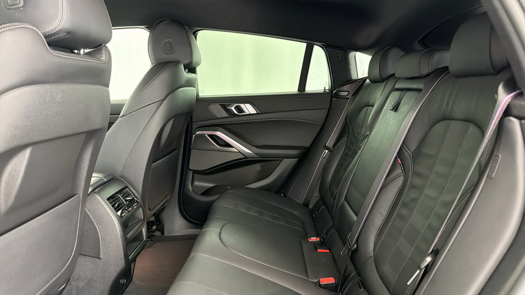 BMW X6 X6 M50i Grey #12