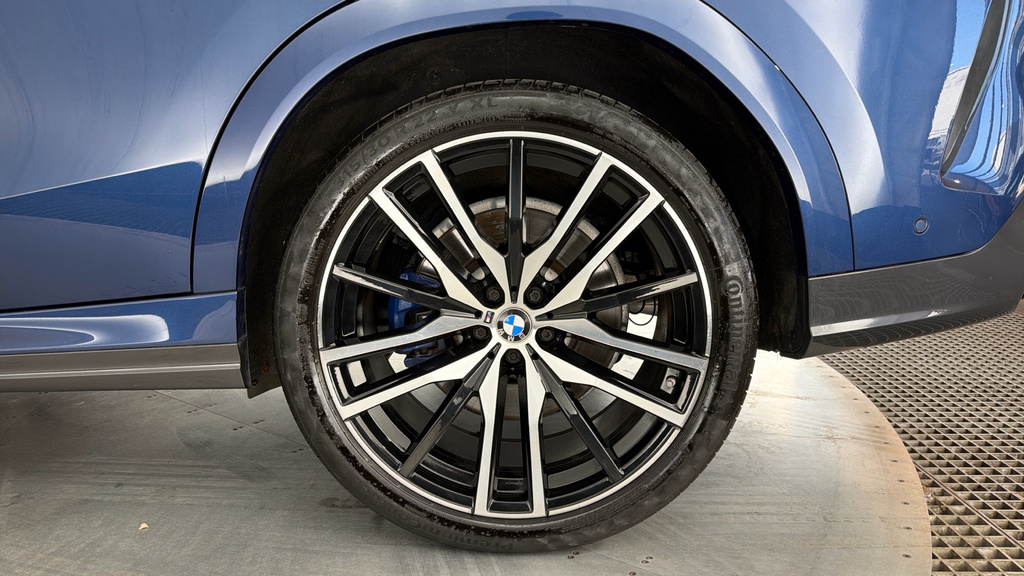 BMW X6 X6 M50i Grey #28