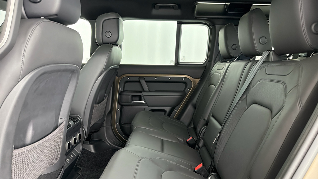 Land Rover Defender 3.0 D350 Mhev X-dynamic Hse Suv 4W Brown #4