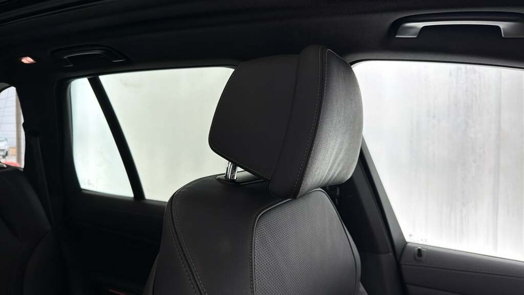 BMW X5 X5 M50i Black #33