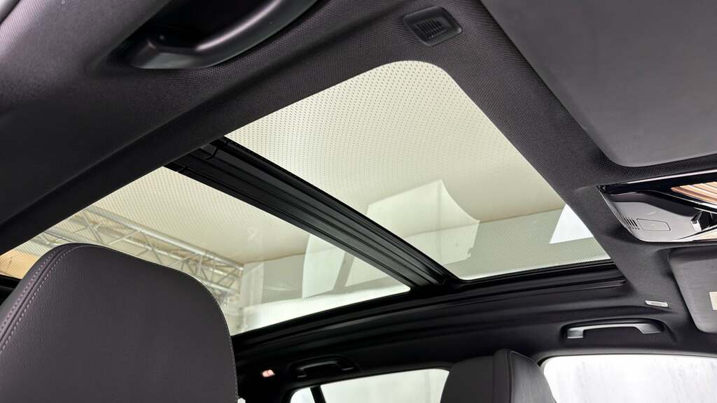BMW X5 X5 M50i Black #31