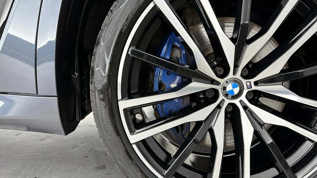 BMW X5 X5 M50i Black #25
