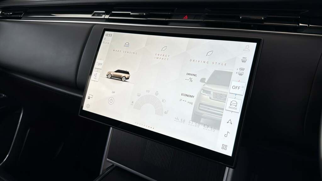 Land Rover Range Rover 3.0 D300 Dynamic Se 2024 Grey #43