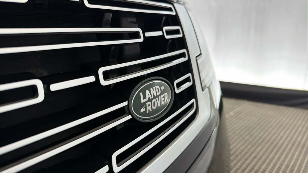 Land Rover Range Rover 3.0 D300 Dynamic Se 2024 Grey #36