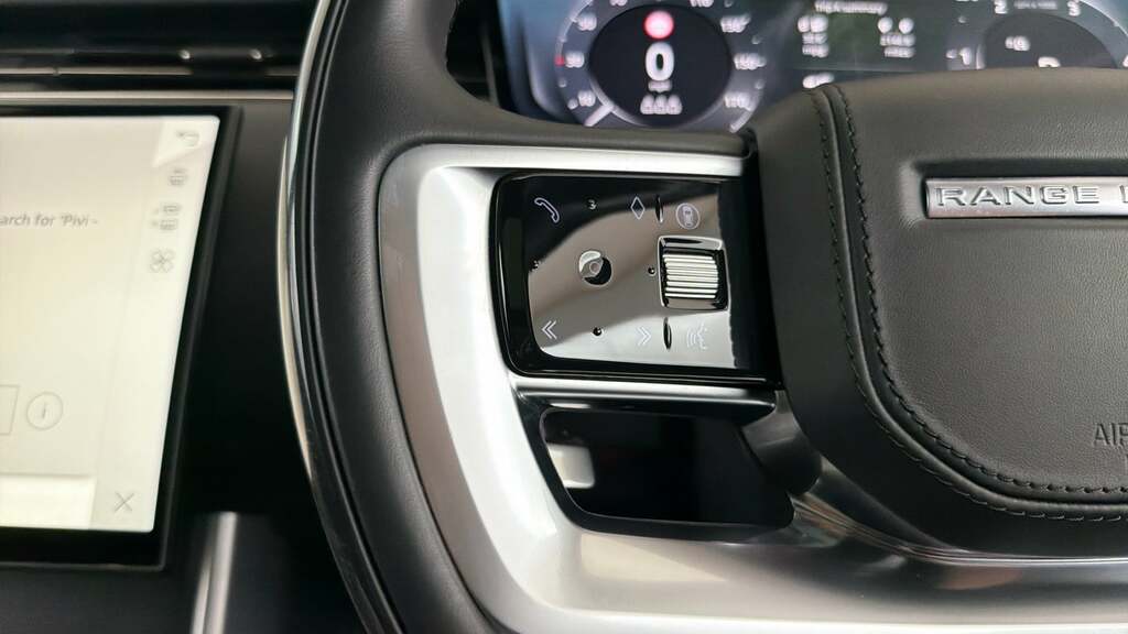 Land Rover Range Rover 3.0 D300 Dynamic Se 2024 Grey #38