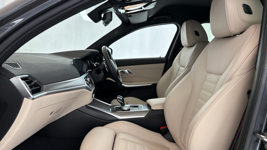 BMW 3 Series 330E M Sport Blue #36