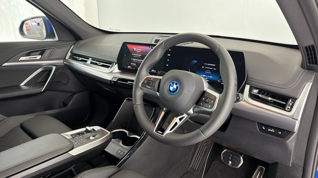 BMW iX1 30 66.5Kwh M Sport Suv Xdrive 1 Blue #6