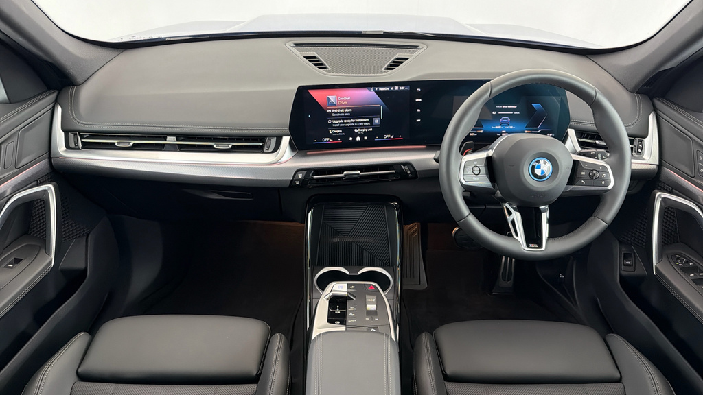 BMW iX1 30 66.5Kwh M Sport Suv Xdrive 1 Blue #4