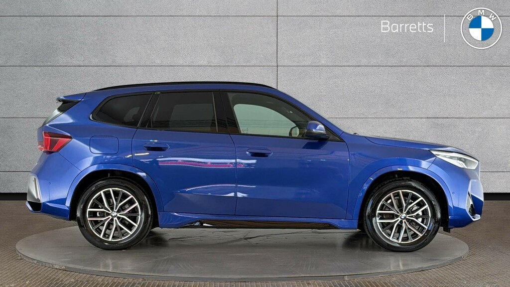 BMW iX1 30 66.5Kwh M Sport Suv Xdrive 1 Blue #3