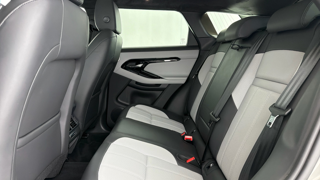 Land Rover Range Rover Evoque 2.0 D200 Mhev Suv 4W Silver #4