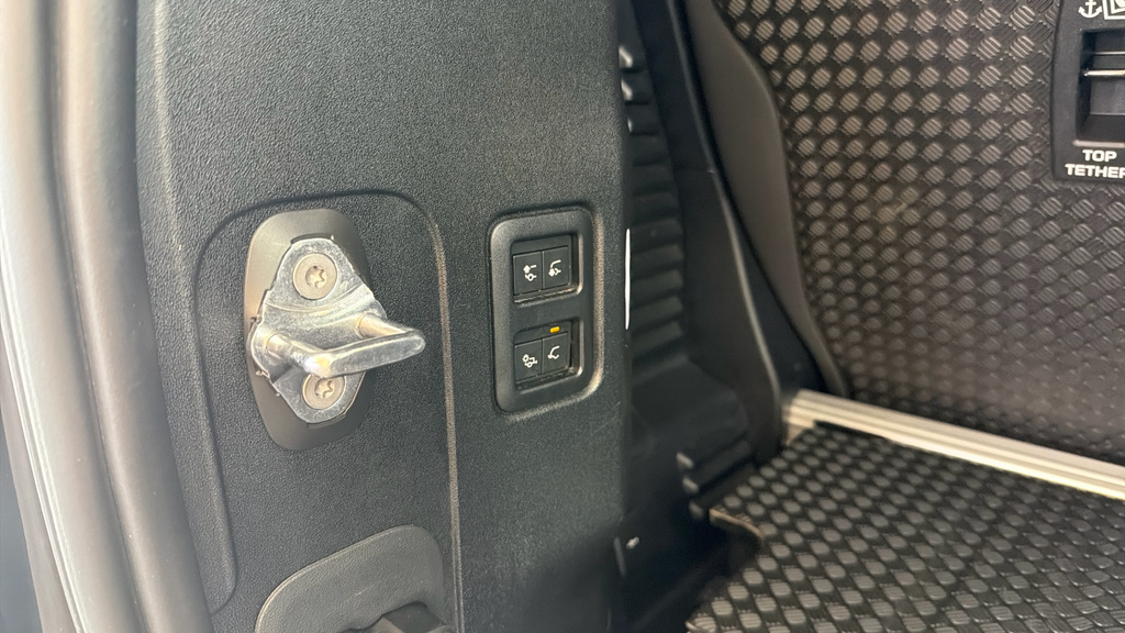 Land Rover Defender 90 X-dynamic Hse 90 Grey #32